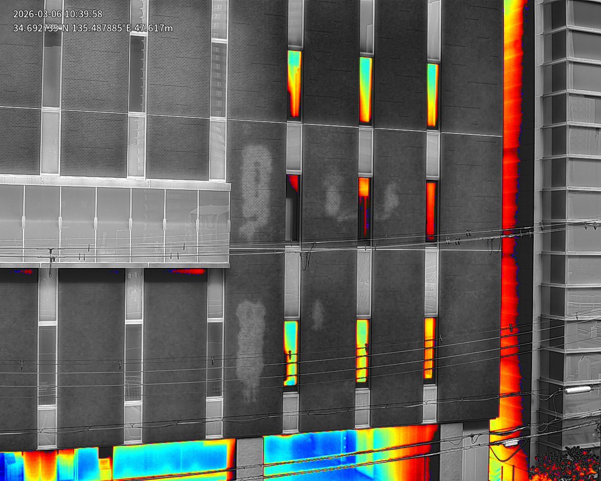 赤外線サーモグラフィ（タイル浮き検出）